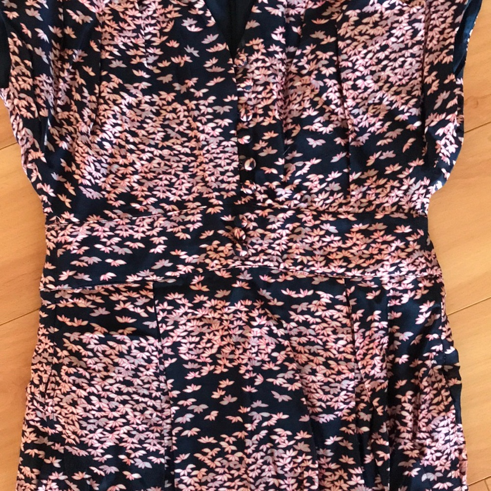 Patterned Dress - Picture 2 of 5